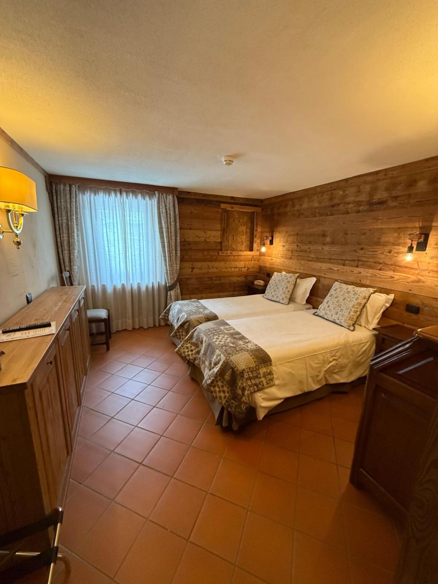 Hotel Jumeaux Breuil-Cervinia Eksteriør bilde